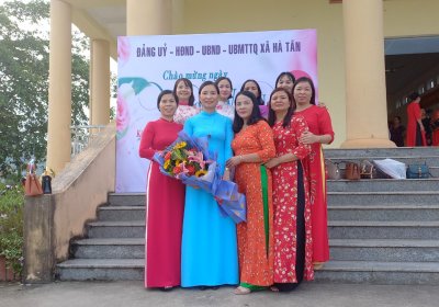 Hình ảnh Hoạt động chào mừng 40 năm ngày Nhà Giáo Việt Nam